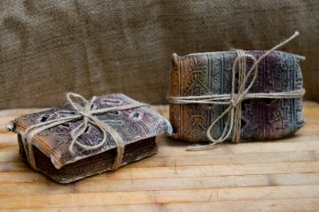 Ceramic Soap Dish + Soap - AVETISYAN ARTISAN SOAPS | Fresh Handmade Cosmetics with Armenian Techniques | Vegetarian & Cruelty Free | AVETISYAN